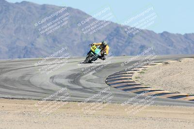 media/Oct-05-2025-CVMA (Sun) [[beeef4f201]]/Race 11-500-400(4)-350 Supersport/